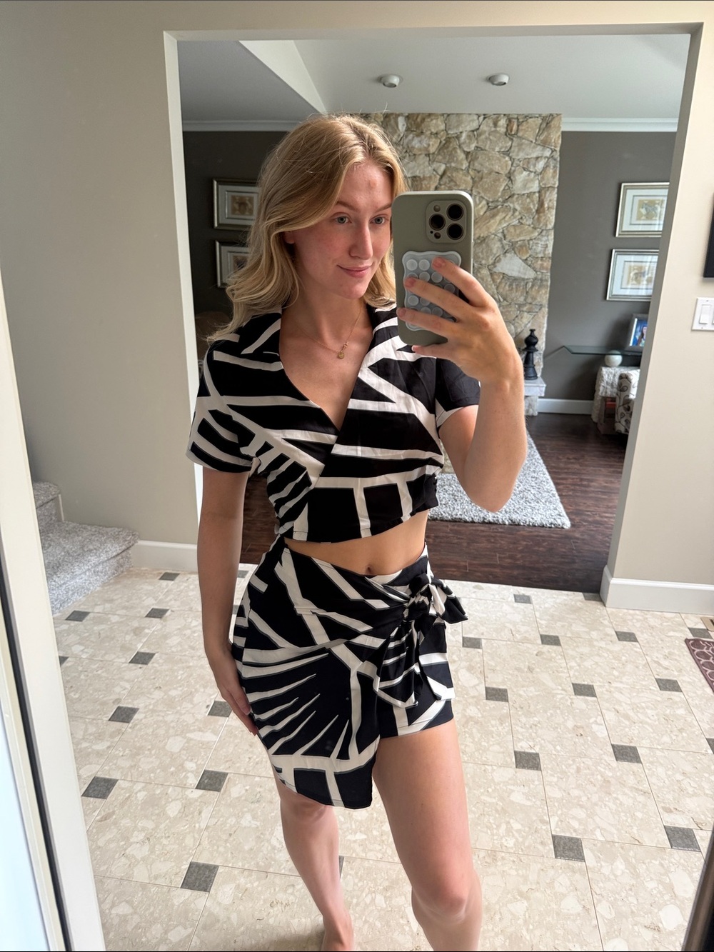 Black & White Geometric Two Piece - Skirt 2 / Top 4